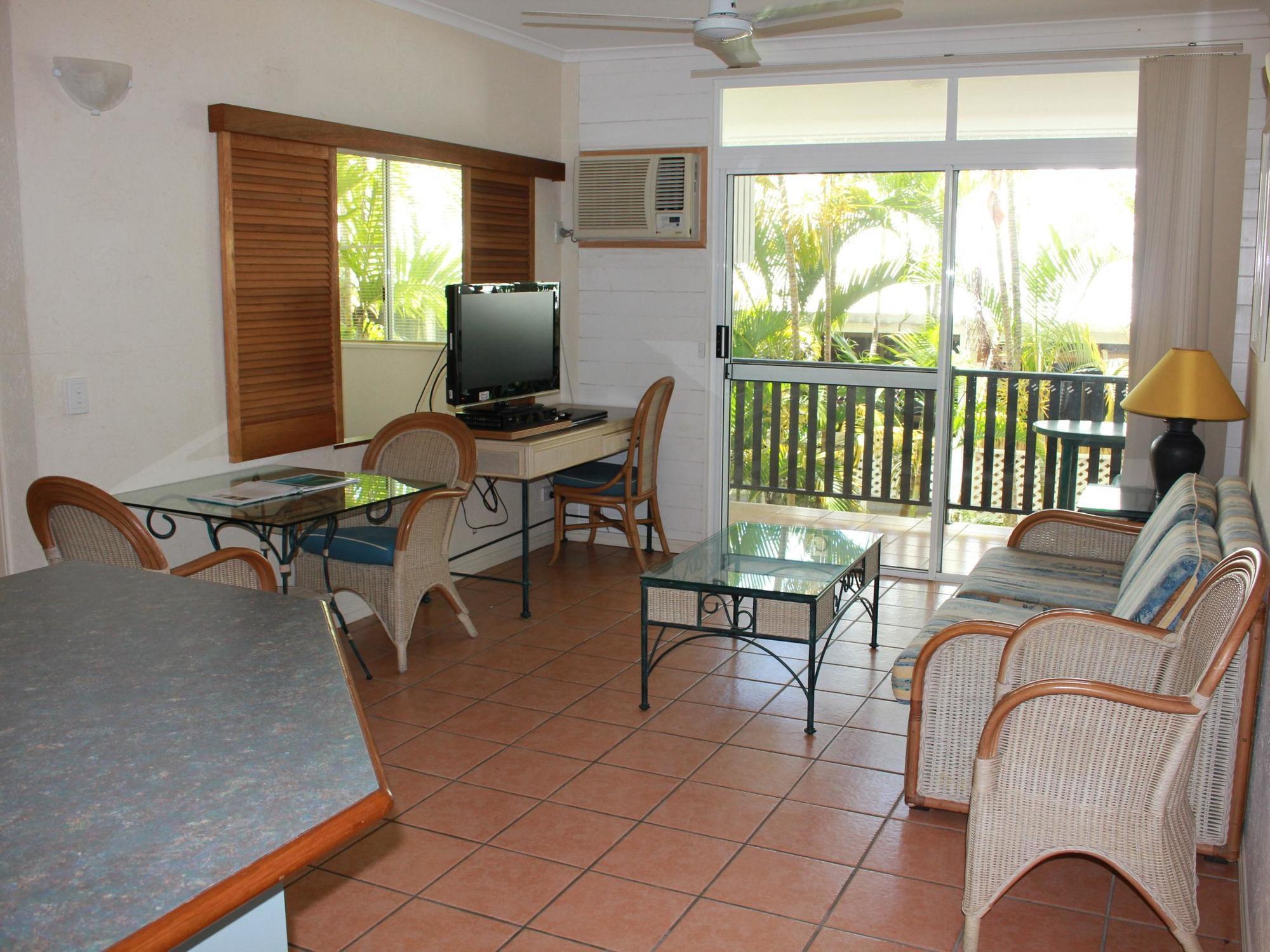 Seascape Holidays - Tropic Sands Aparthotel Port Douglas Buitenkant foto