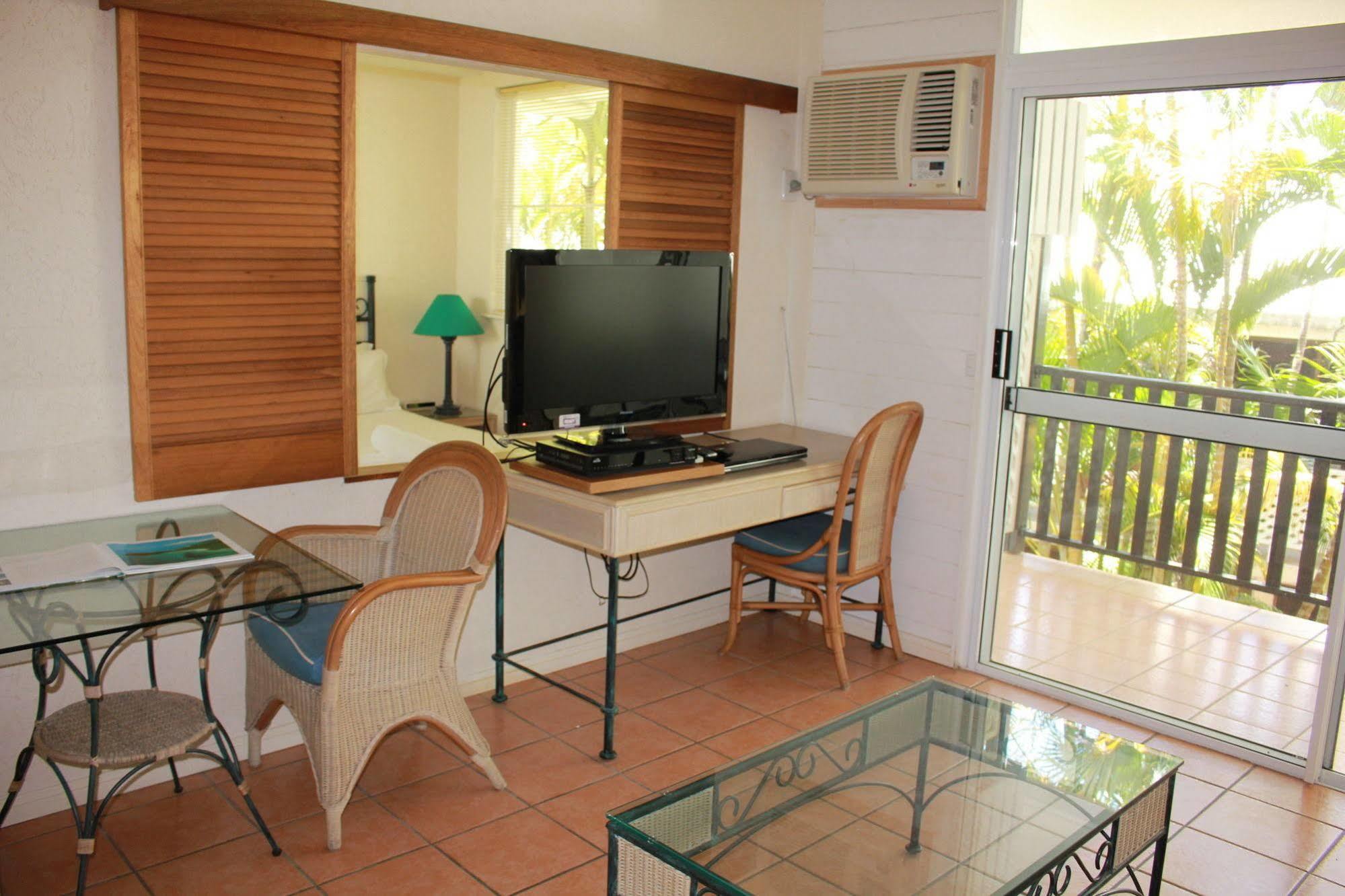 Seascape Holidays - Tropic Sands Aparthotel Port Douglas Buitenkant foto